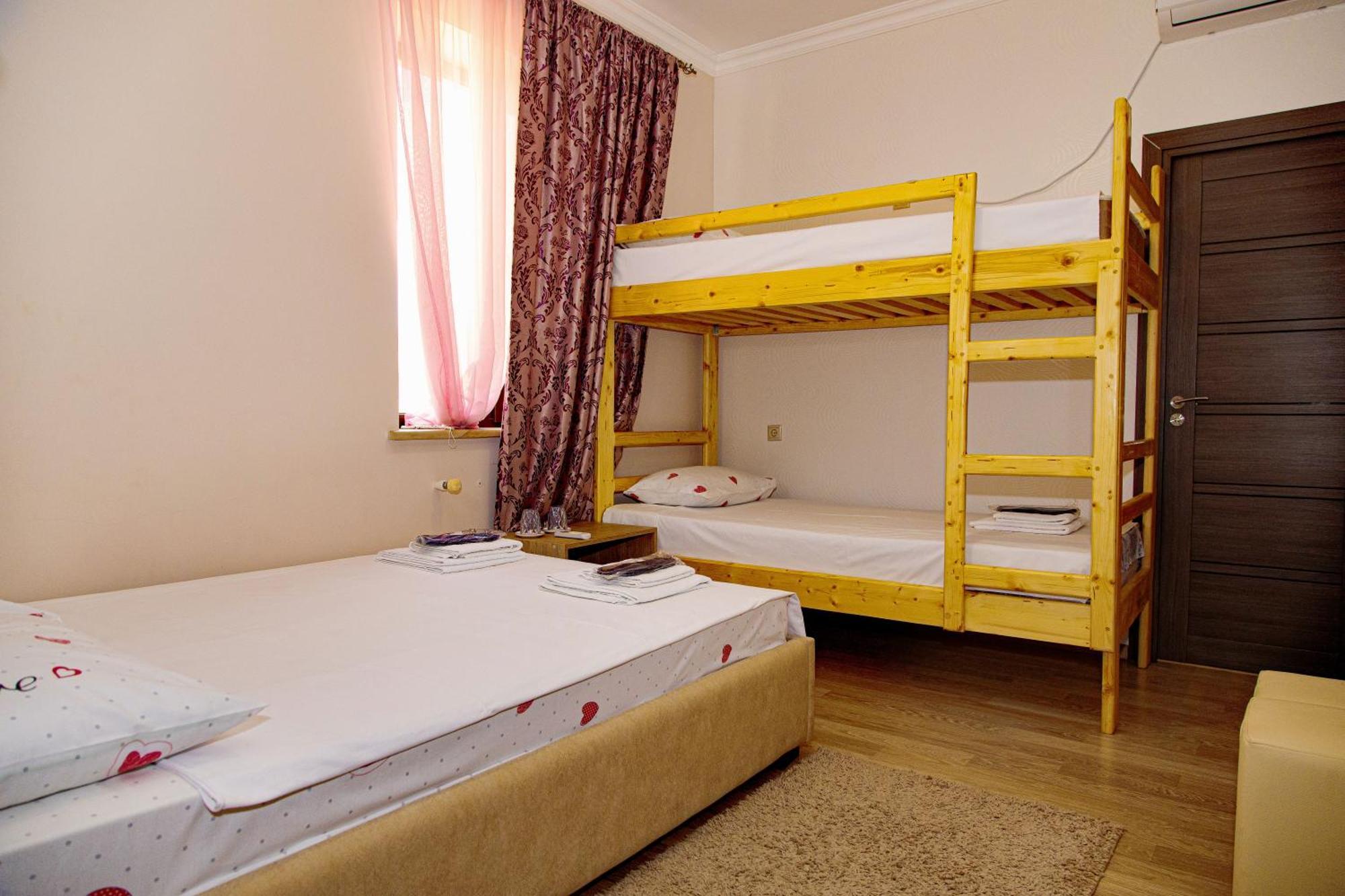 Siran Guest House Арени Экстерьер фото